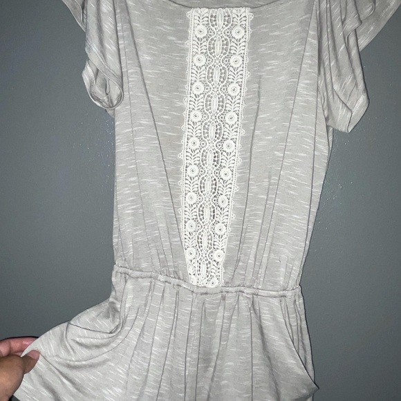 Romper - Picture 2 of 2